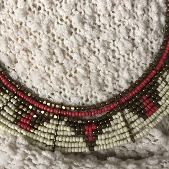 Beaded Cream and Coral Necklace - Picture 3 of 9